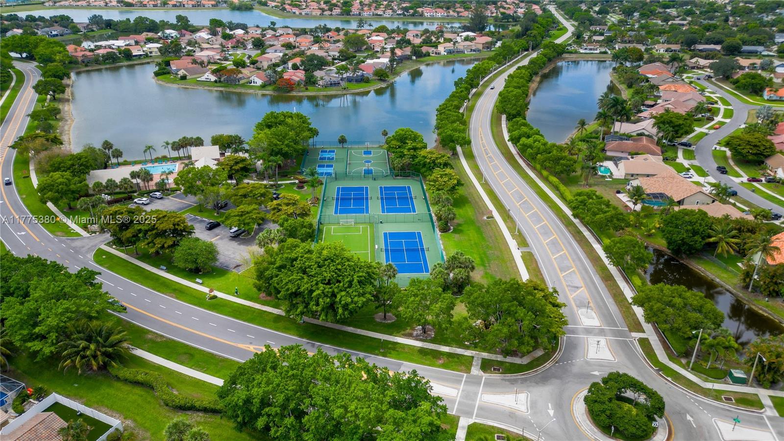 LAKES AT BOCA RATON PAR E - Residential