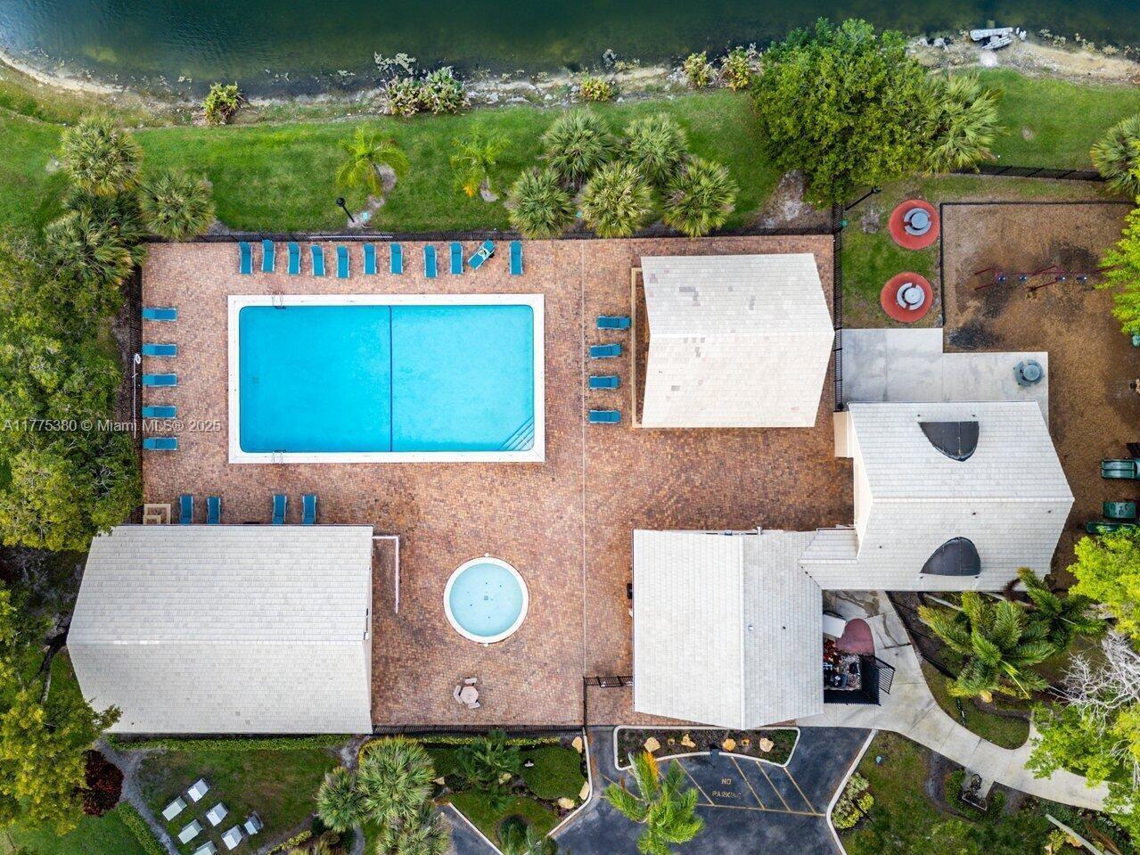 LAKES AT BOCA RATON PAR E - Residential
