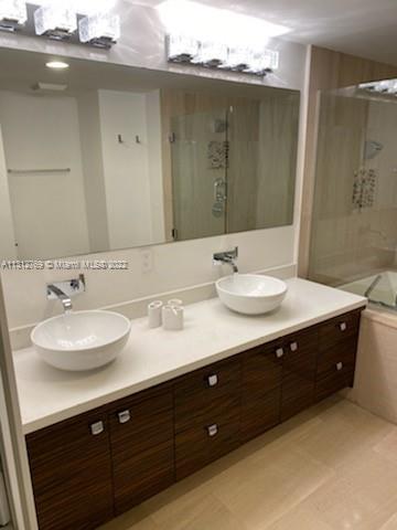 MEI CONDO - Residential