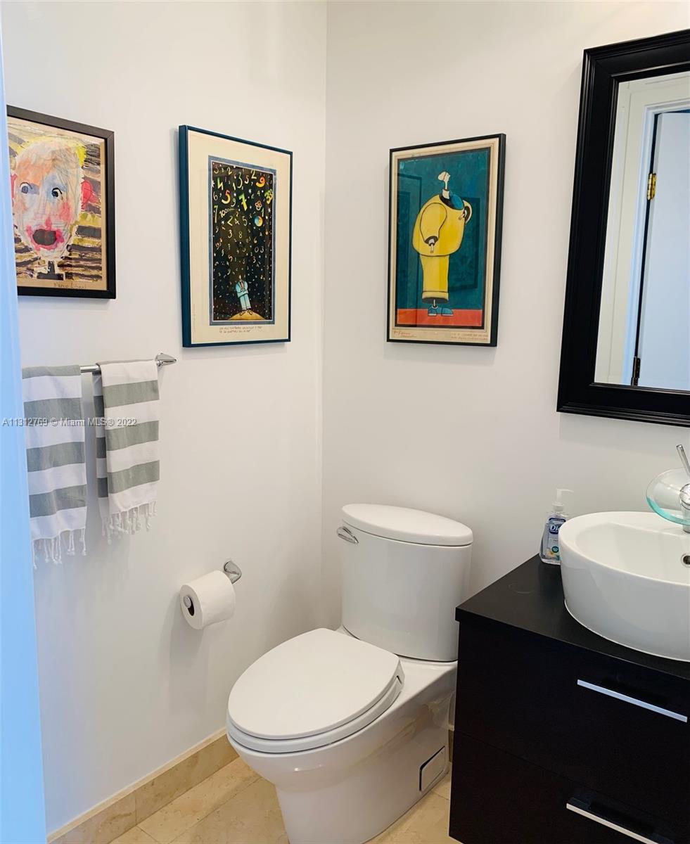 MEI CONDO - Residential