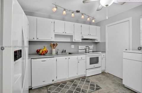 Tiny photo for 3050 NE 16th Ave #407, Oakland Park, FL 33334 (MLS # A12005837)