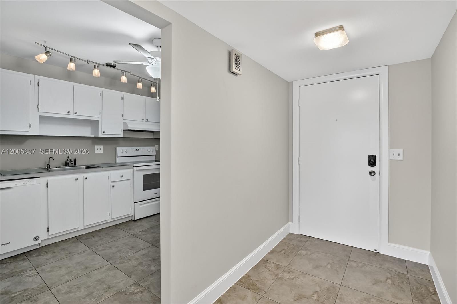 RIVER TERRACE CONDO - Residential