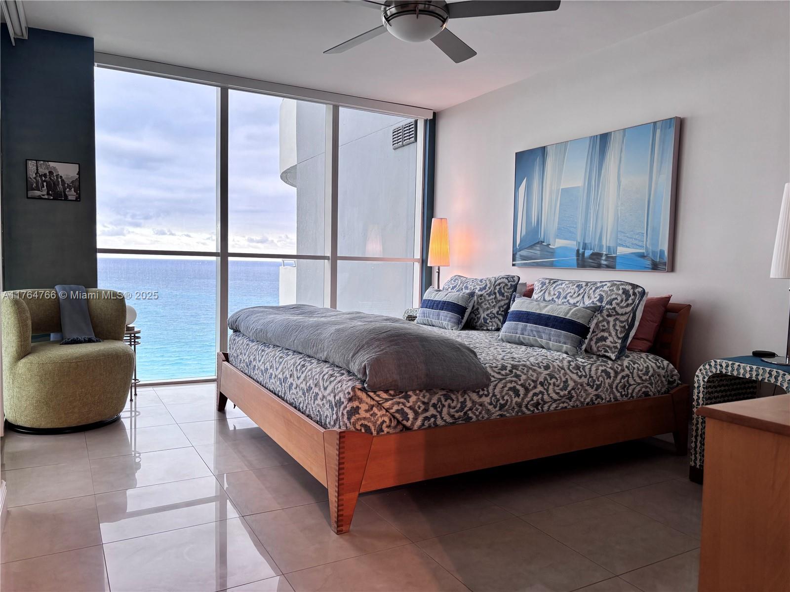 LA GORCE PALACE CONDO - Residential Lease