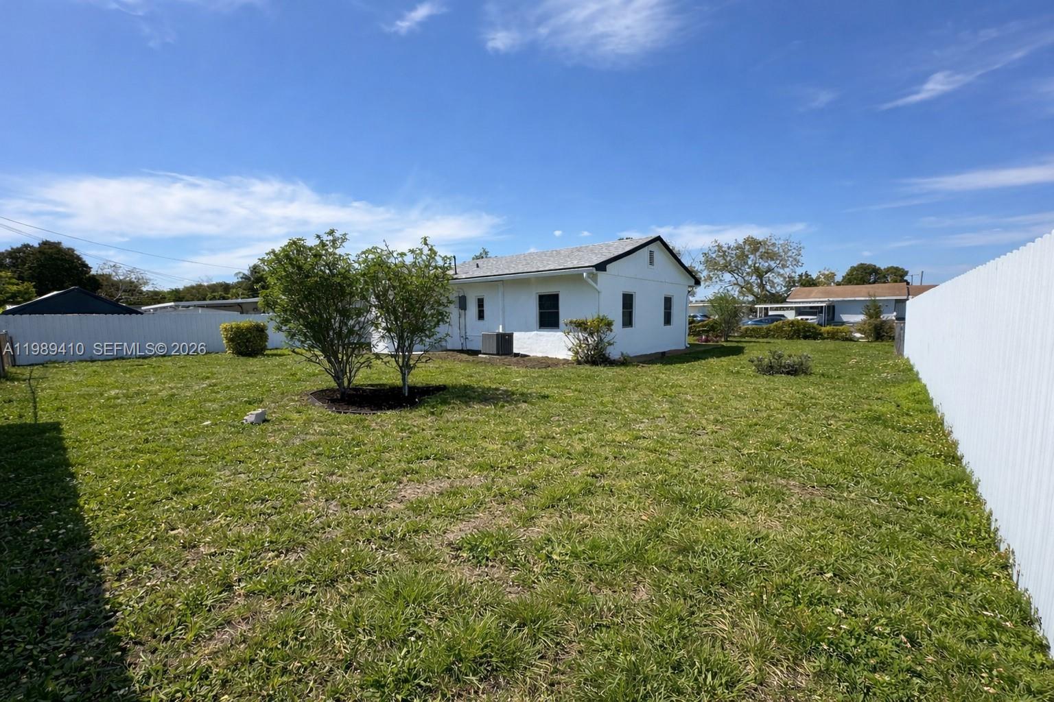 BUNCHE PARK - Residential