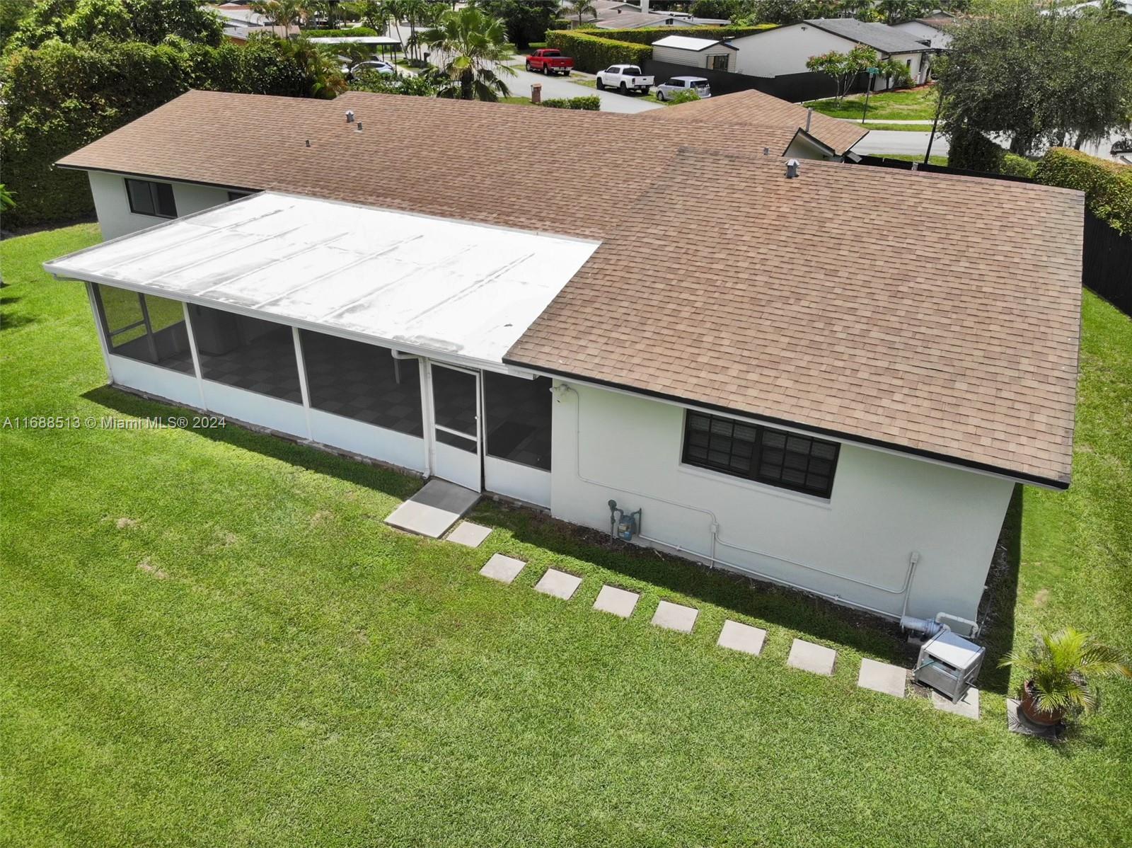 WINSTON PARK UNIT TWO - Residential