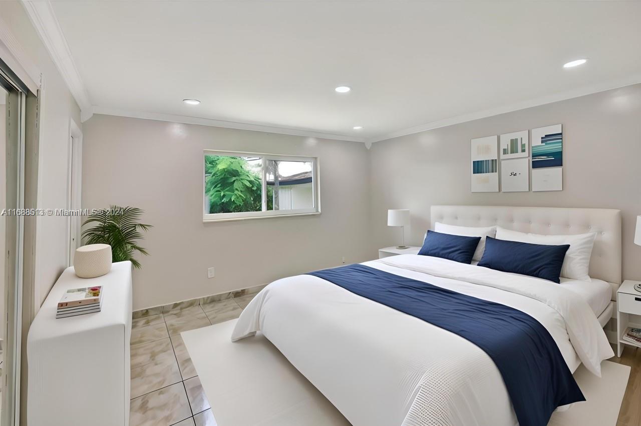 WINSTON PARK UNIT TWO - Residential