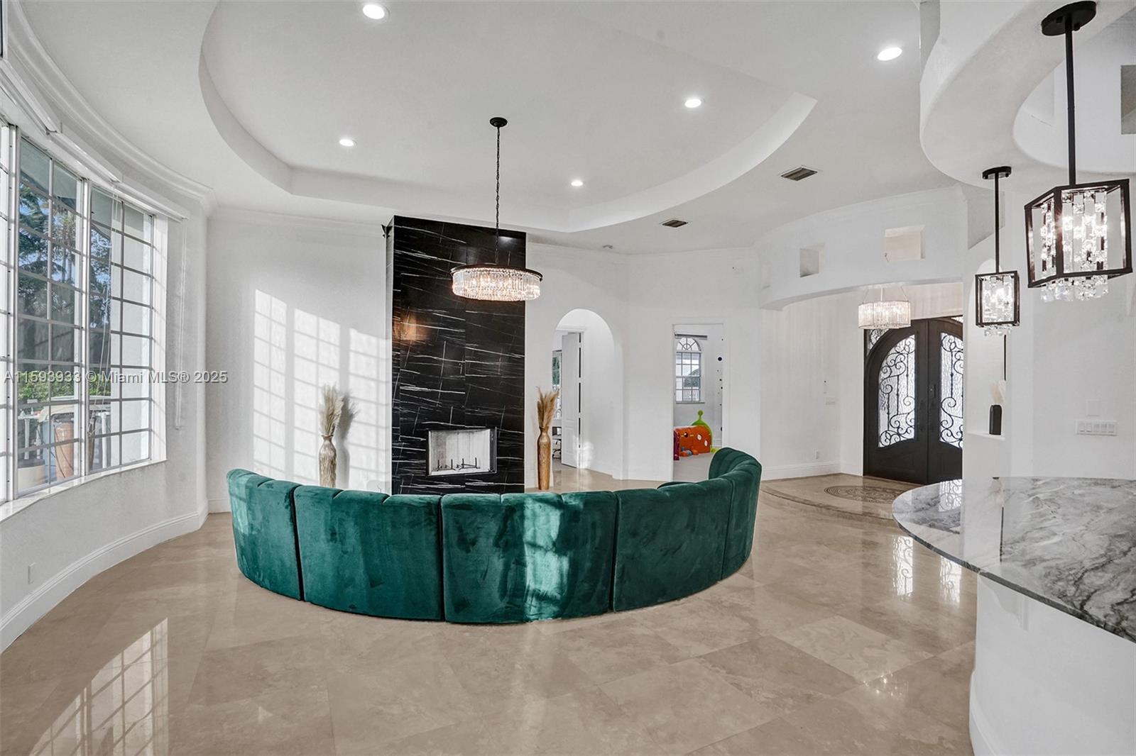 PINE MEADOW ESTATES - Residential