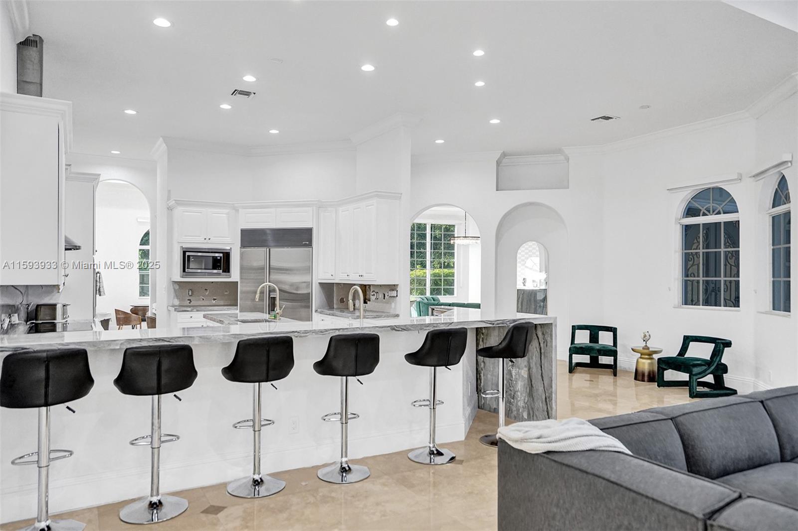 PINE MEADOW ESTATES - Residential