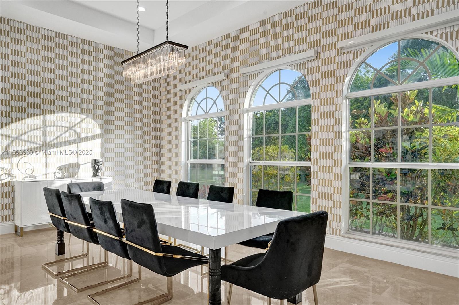 PINE MEADOW ESTATES - Residential