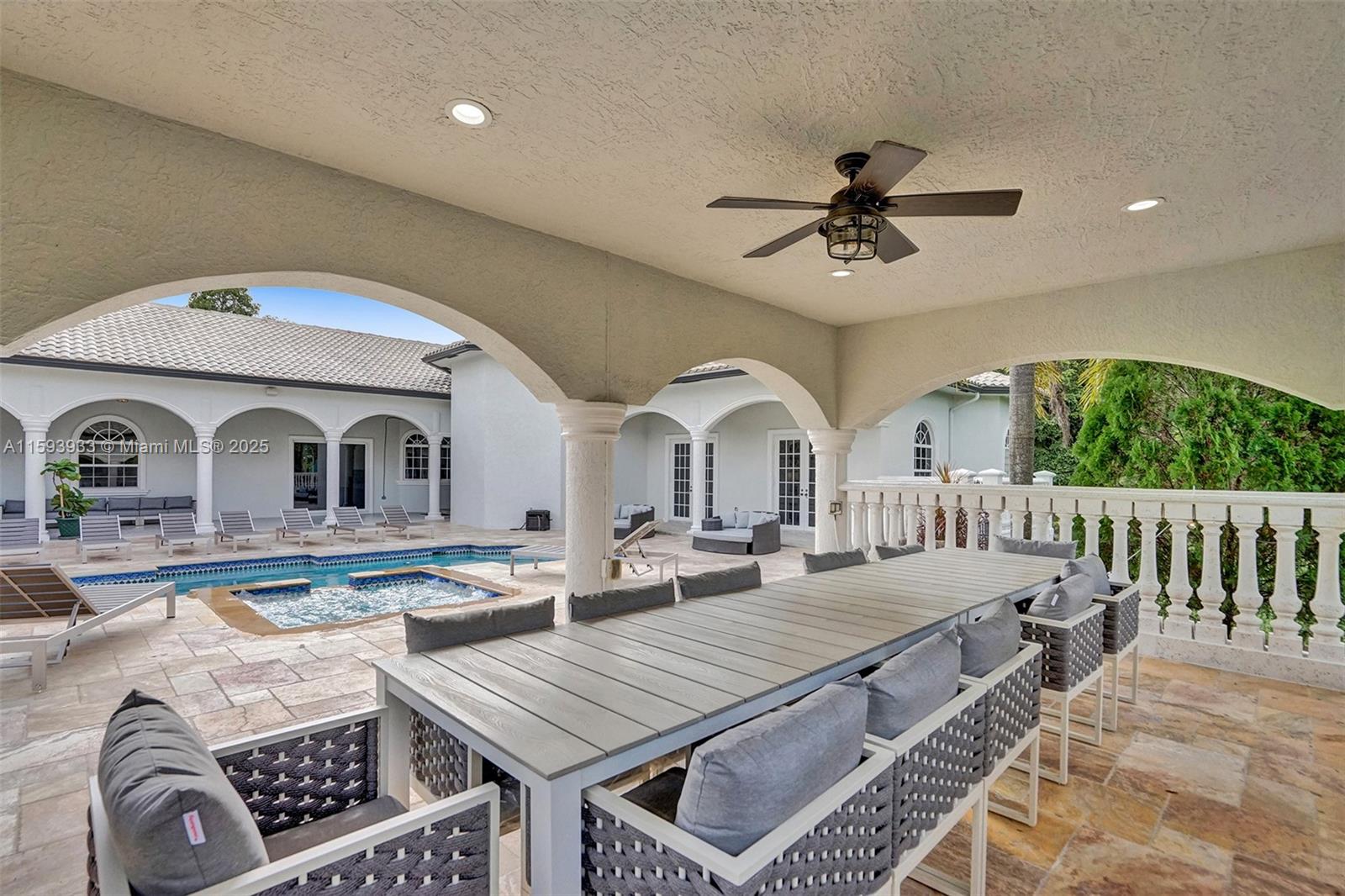 PINE MEADOW ESTATES - Residential