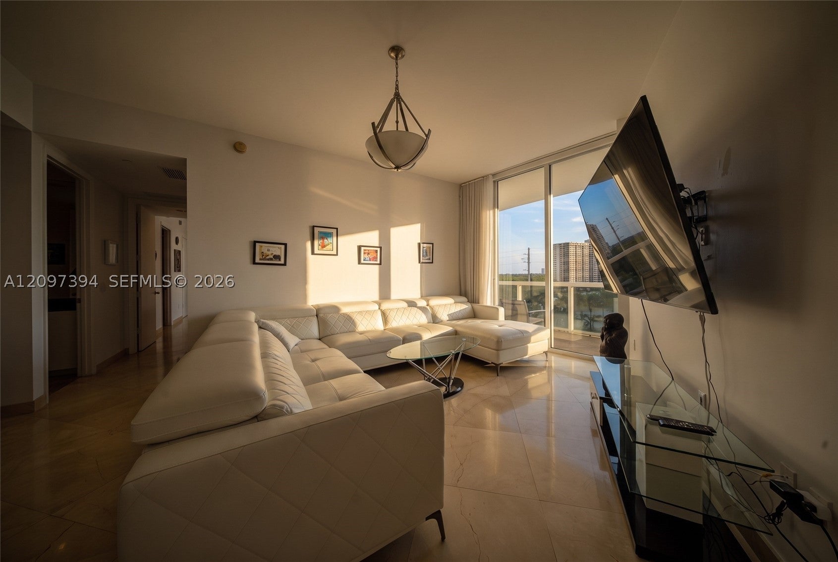 15901 Collins Ave 405