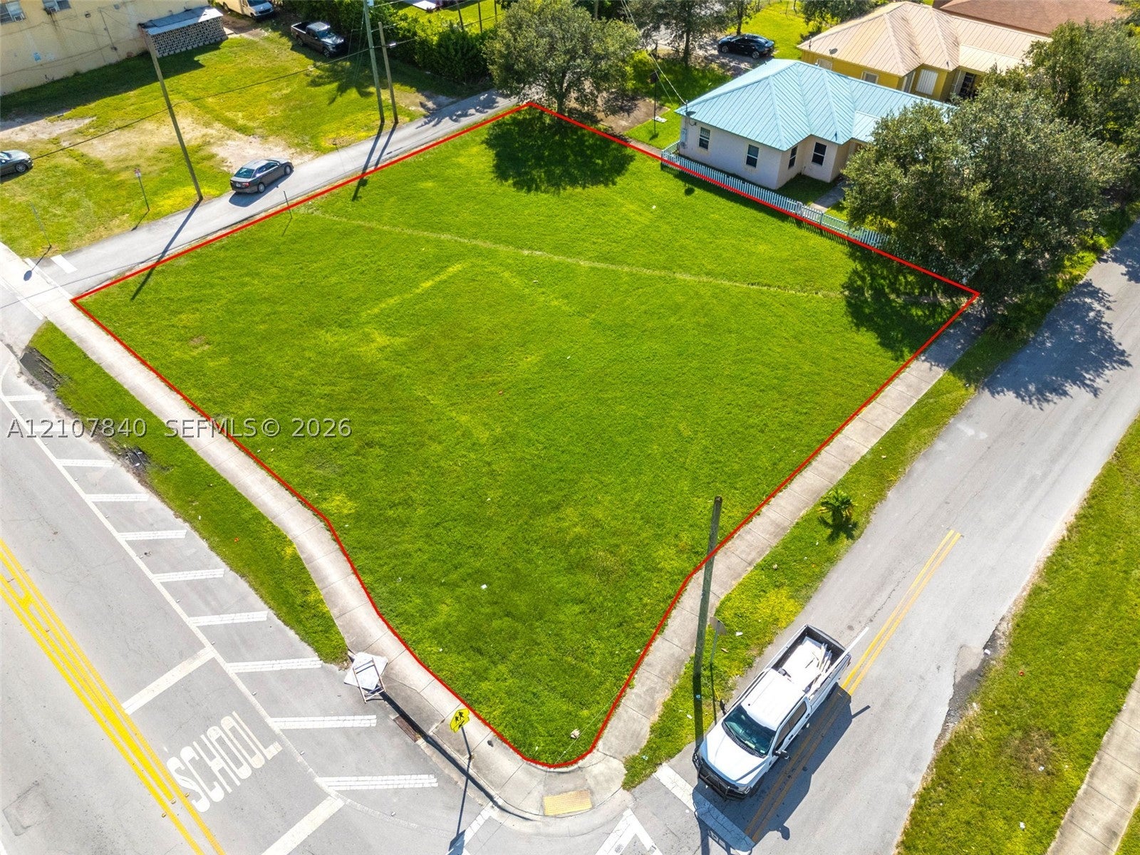 604 SW 6th Ave