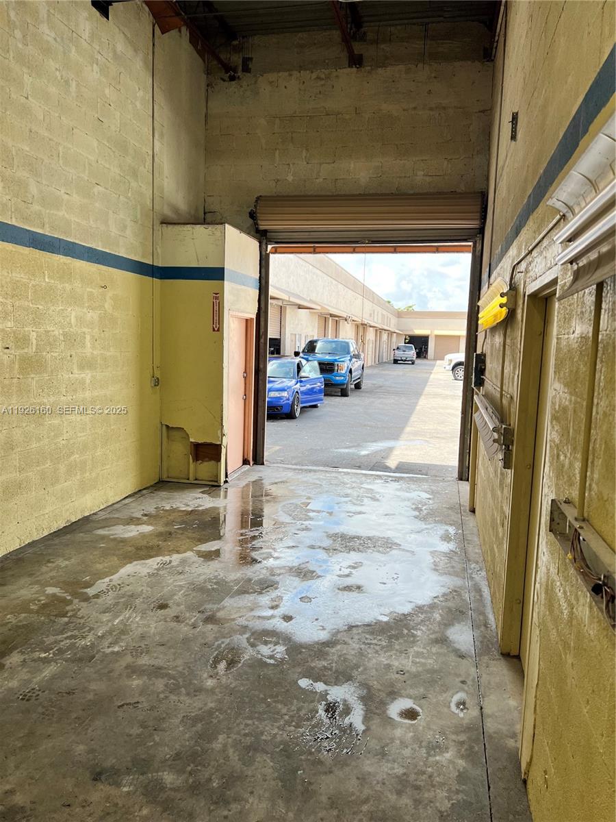 14037 SW 142nd St 301