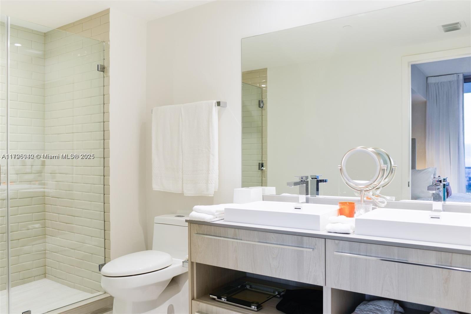 4010 SOUTH OCEAN CONDO - Residential