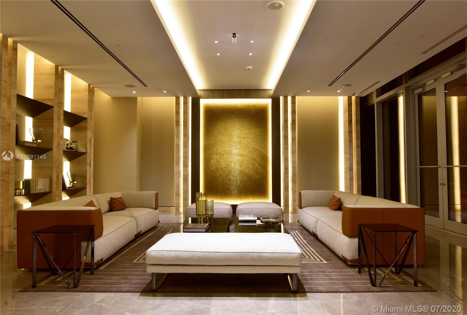 FENDI CHATEAU RESIDENCES - Residential