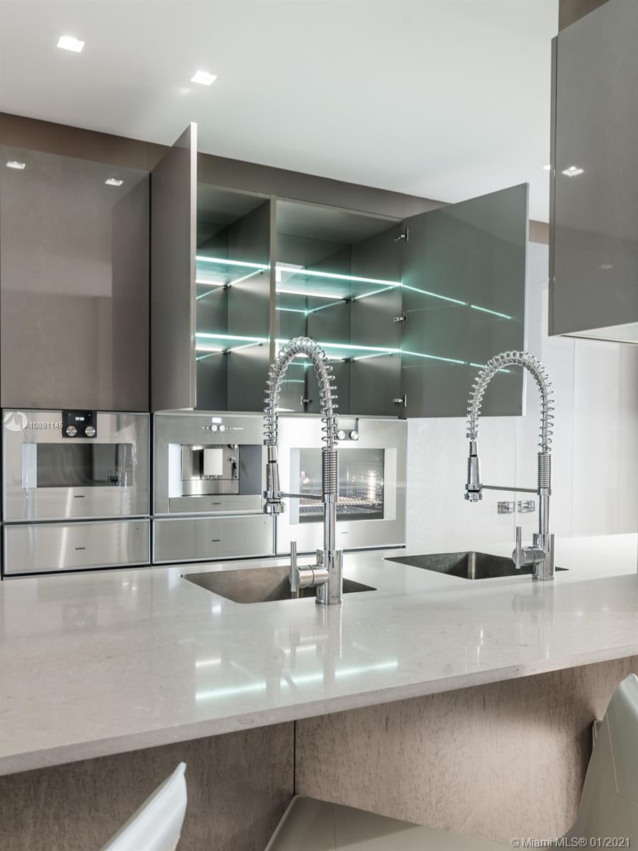 FENDI CHATEAU RESIDENCES - Residential