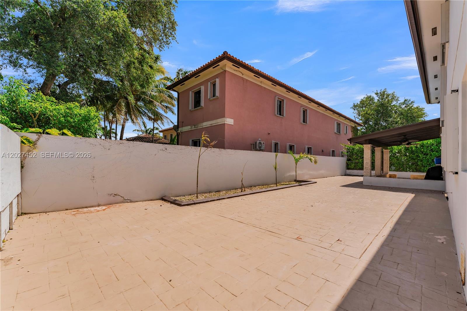 CORAL VILLAS REV - Residential