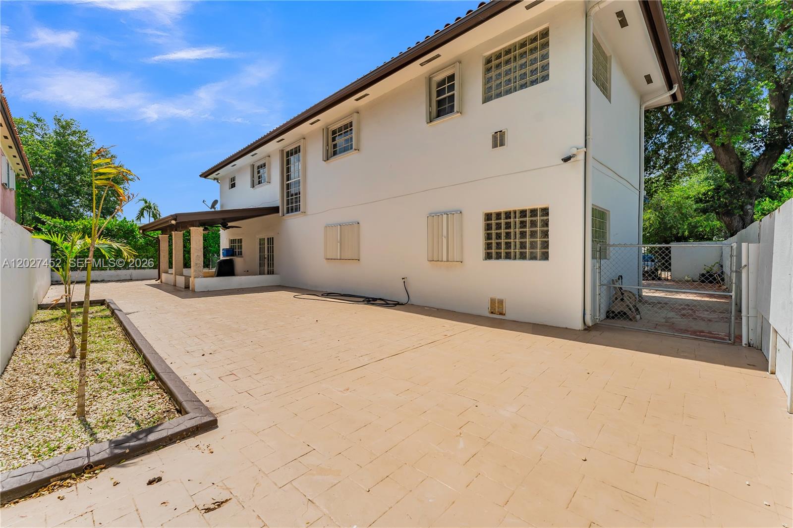 CORAL VILLAS REV - Residential