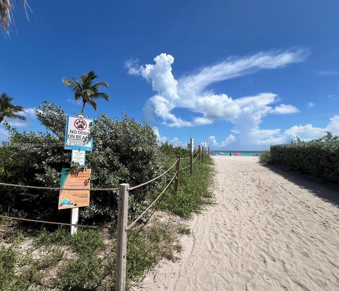 PLAZA TOWERS - Residential Lease