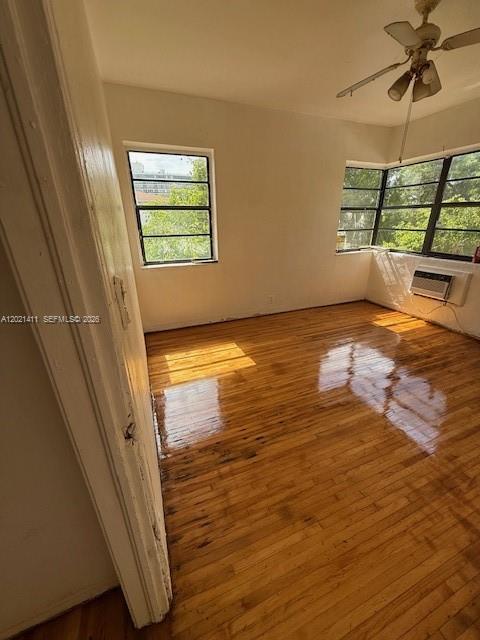 987 Bay Dr 1