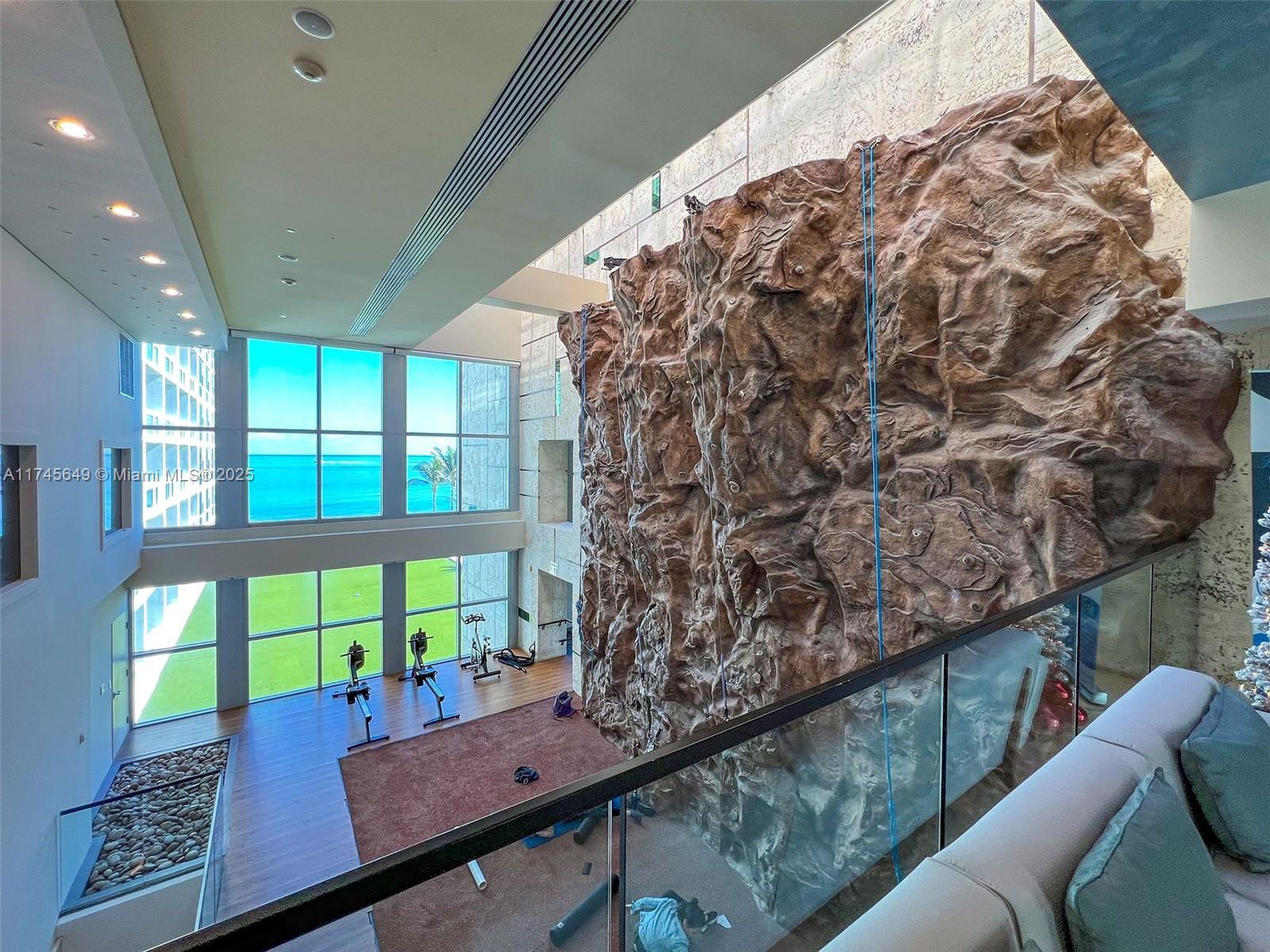 CENTRAL CARILLON BEACH CO - Residential Lease