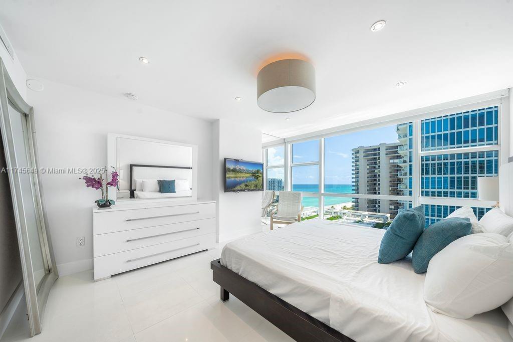 CENTRAL CARILLON BEACH CO - Residential Lease