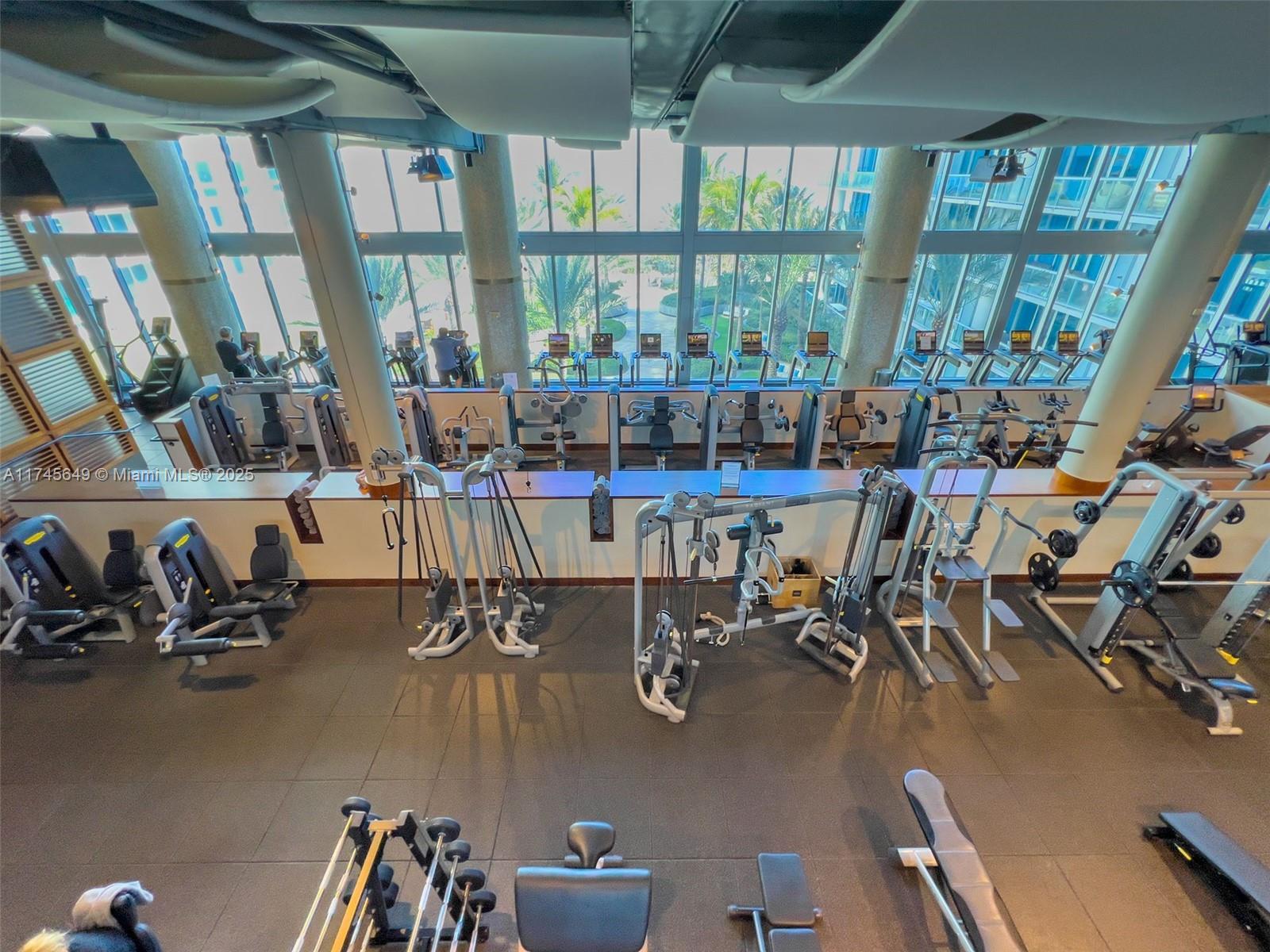 CENTRAL CARILLON BEACH CO - Residential Lease