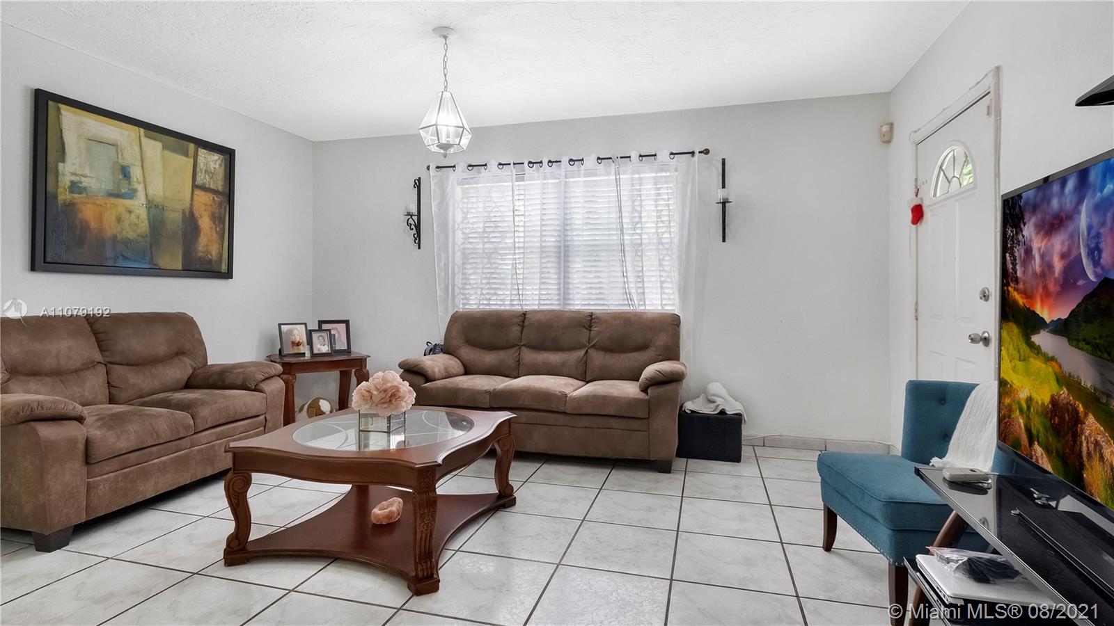 GRAPELAND HEIGHTS - Residential