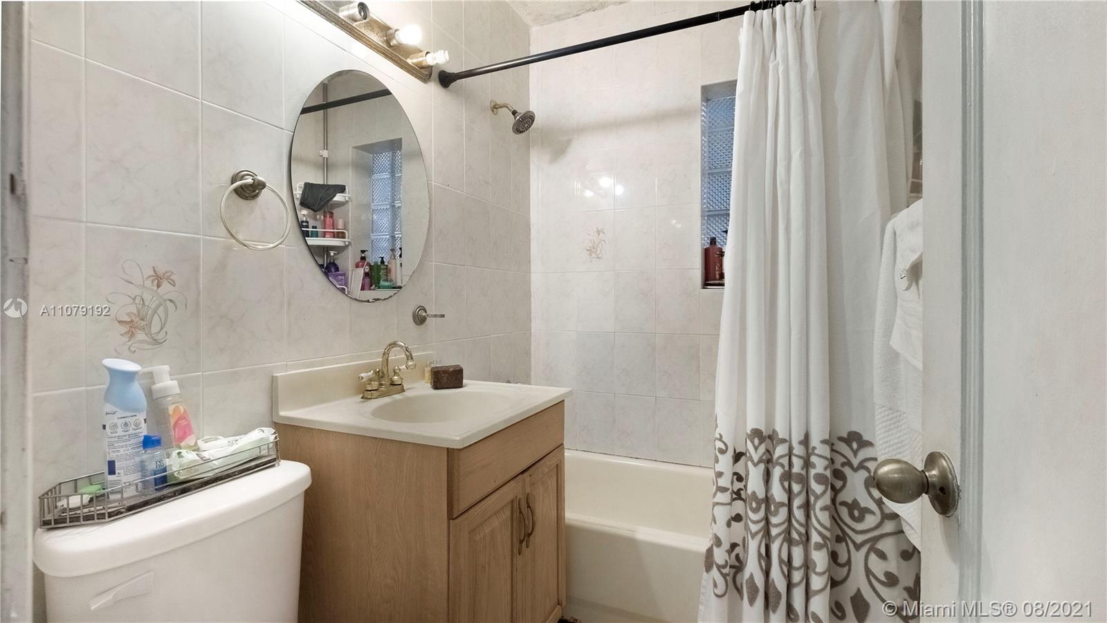 GRAPELAND HEIGHTS - Residential