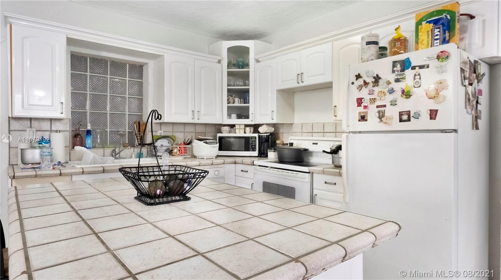 GRAPELAND HEIGHTS - Residential