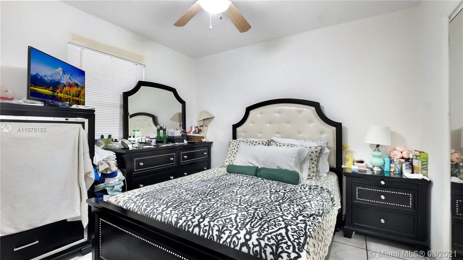 GRAPELAND HEIGHTS - Residential