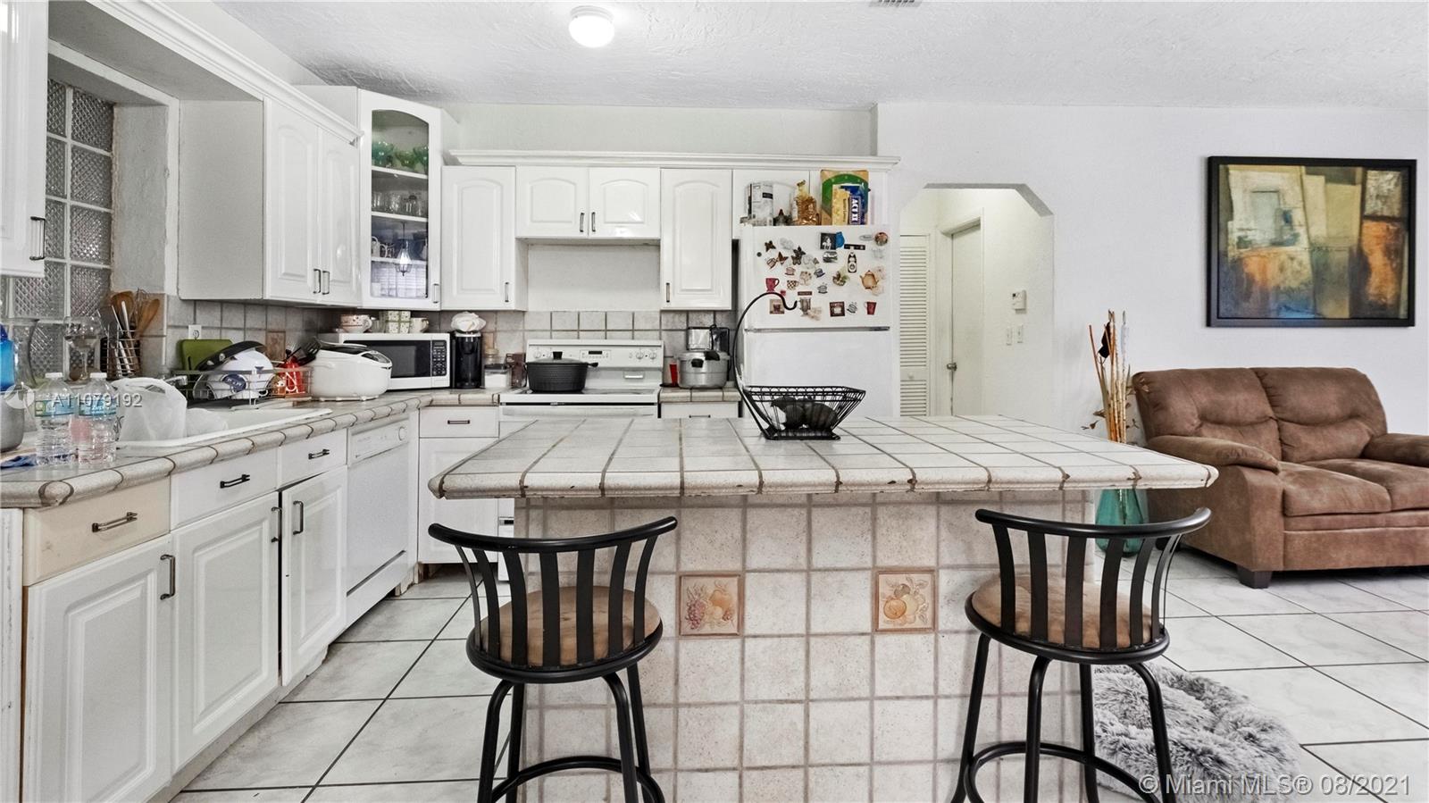 GRAPELAND HEIGHTS - Residential