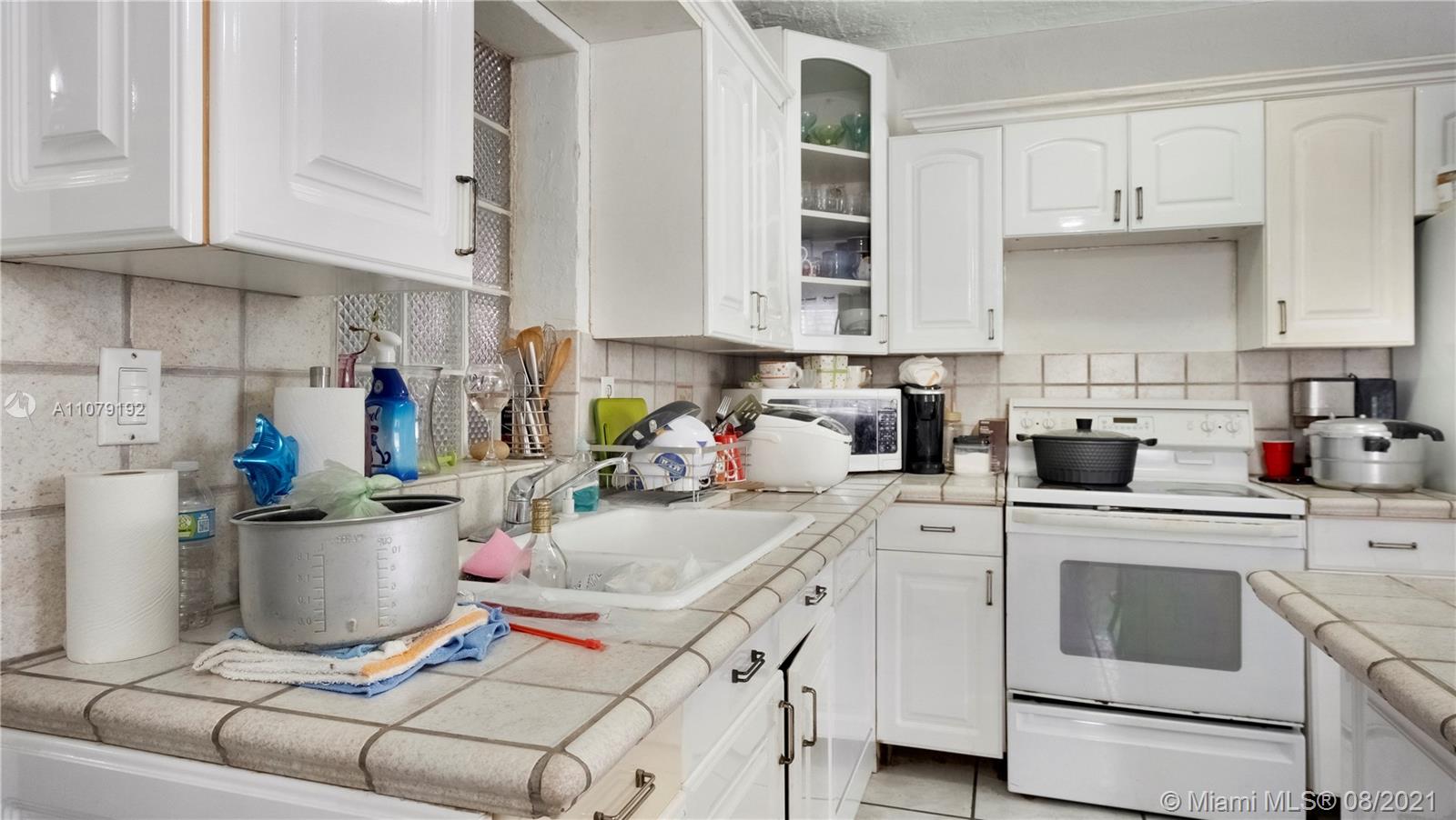 GRAPELAND HEIGHTS - Residential