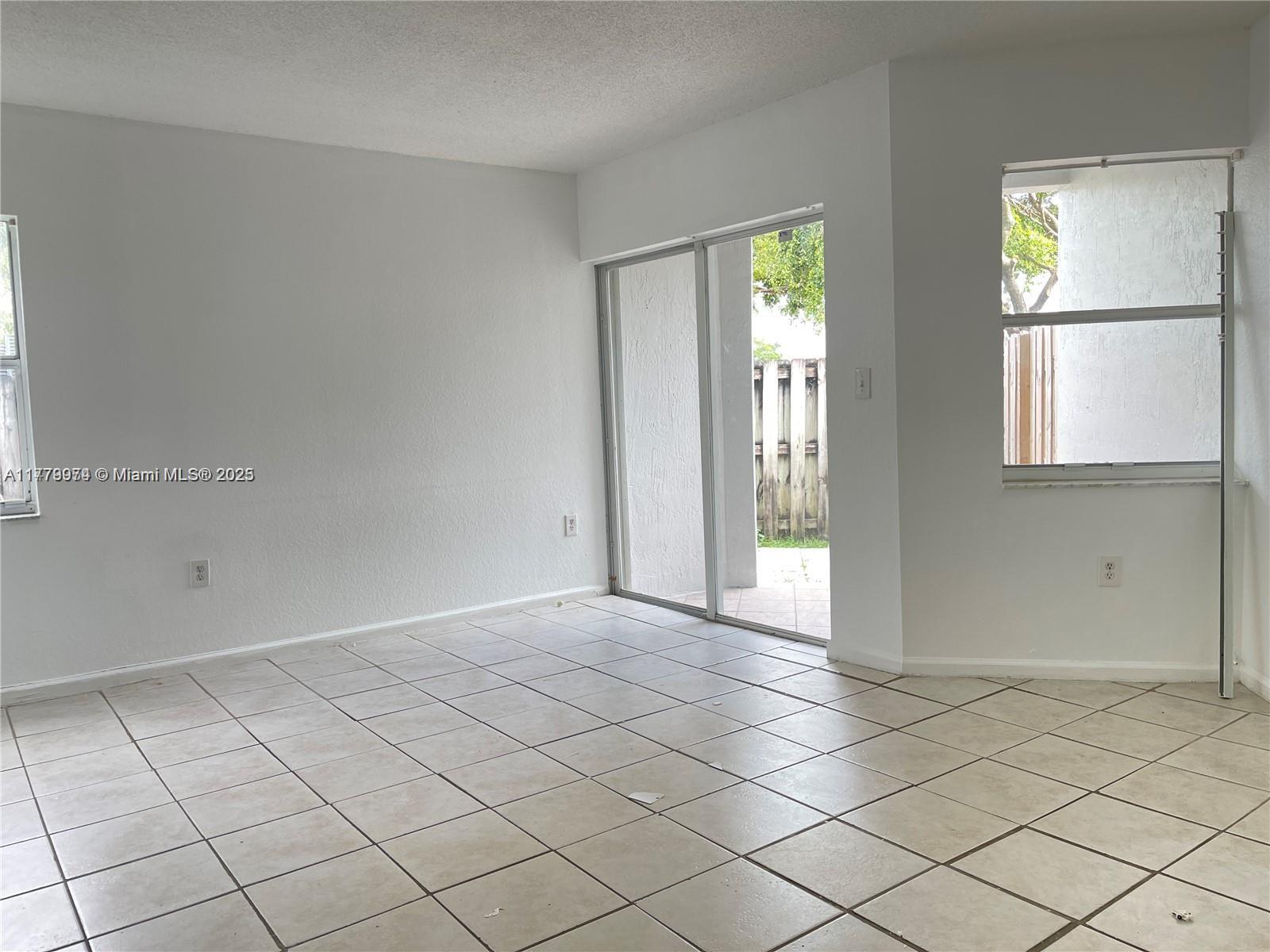 14039 SW 120th Ct 10-19