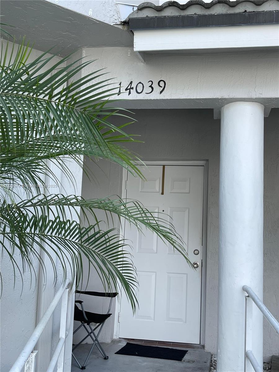 Rental Property at 14039 Sw 120th Ct 10-19, Miami, Broward County, Florida - Bedrooms: 3 
Bathrooms: 3  - $2,750 MO.