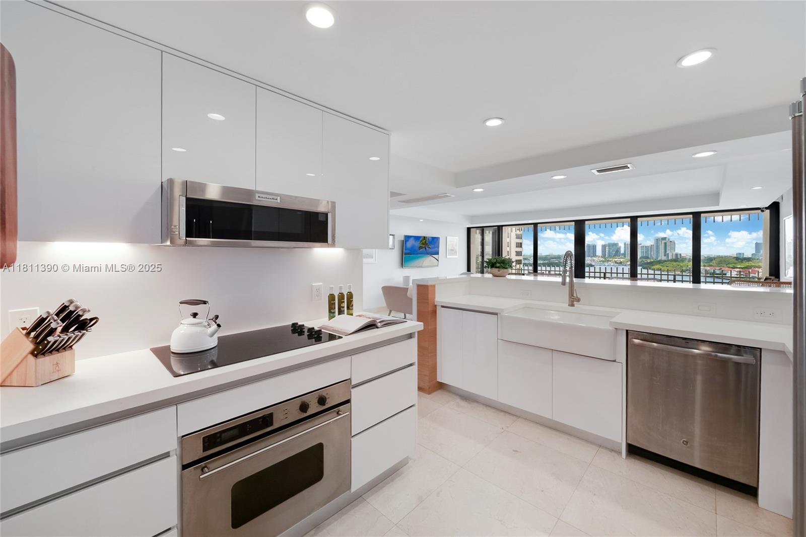 GROVE ISLE CONDO - Residential