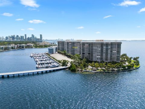 2 Grove Isle Dr B1108 Miami FL 33133