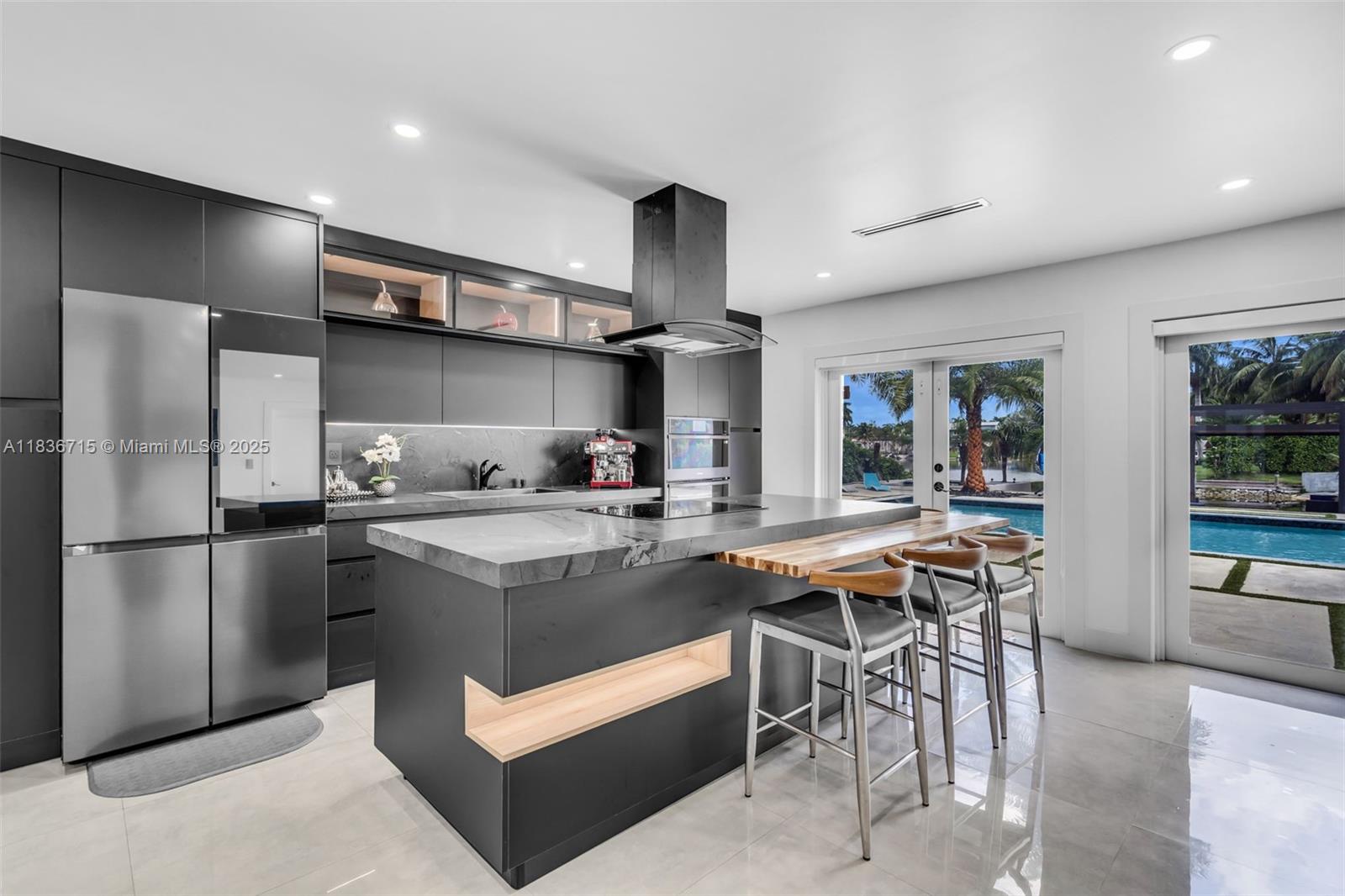 2ND ADDN TO PALM SPRINGS - Residential