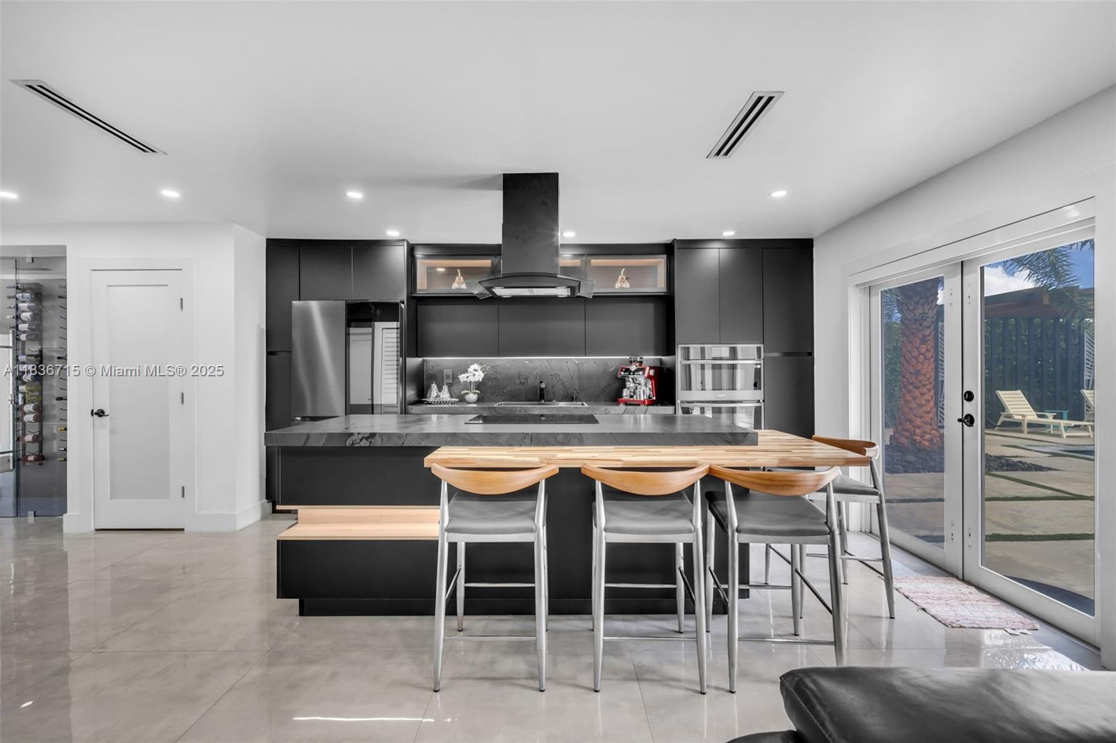 2ND ADDN TO PALM SPRINGS - Residential