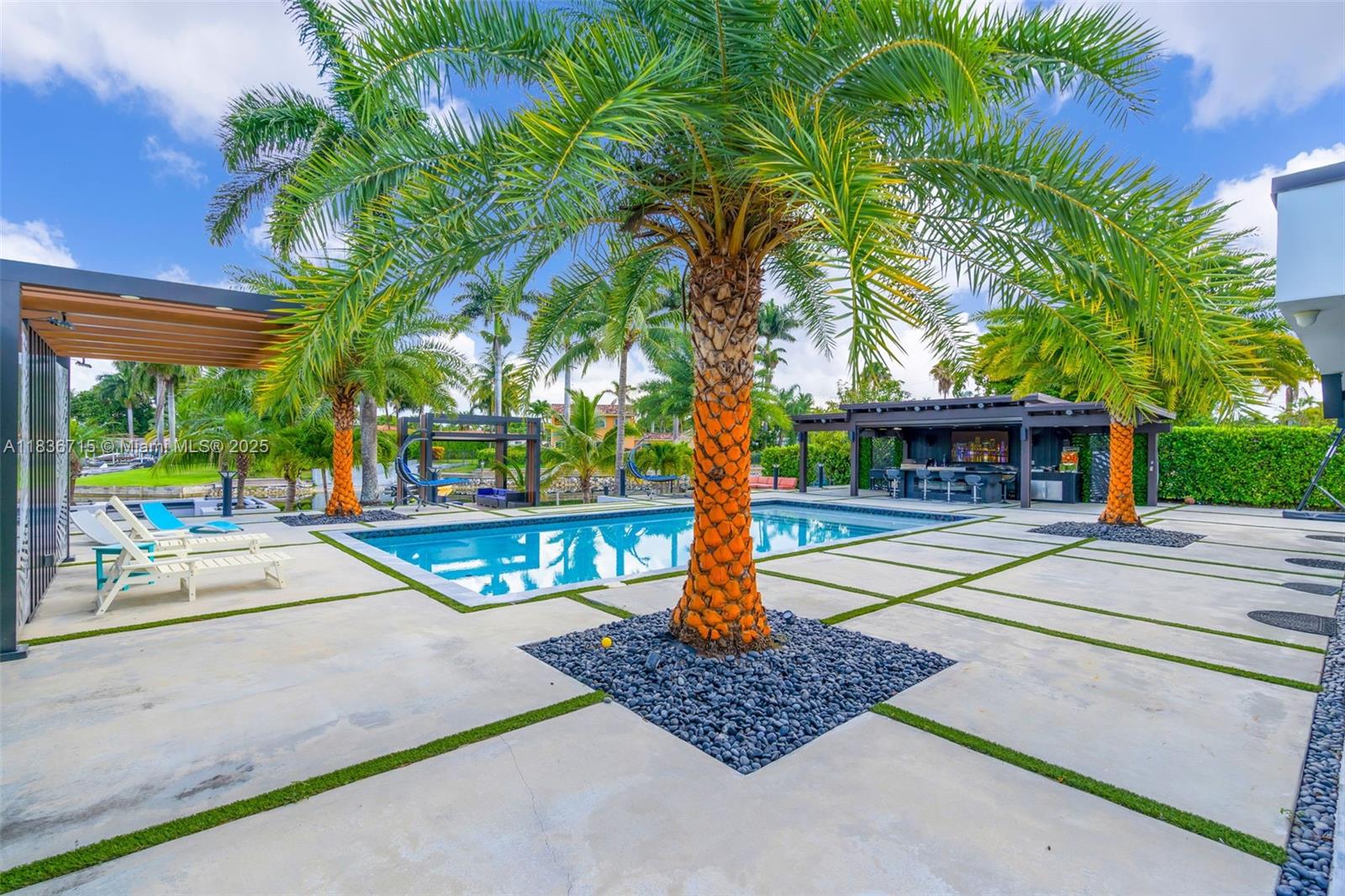 2ND ADDN TO PALM SPRINGS - Residential