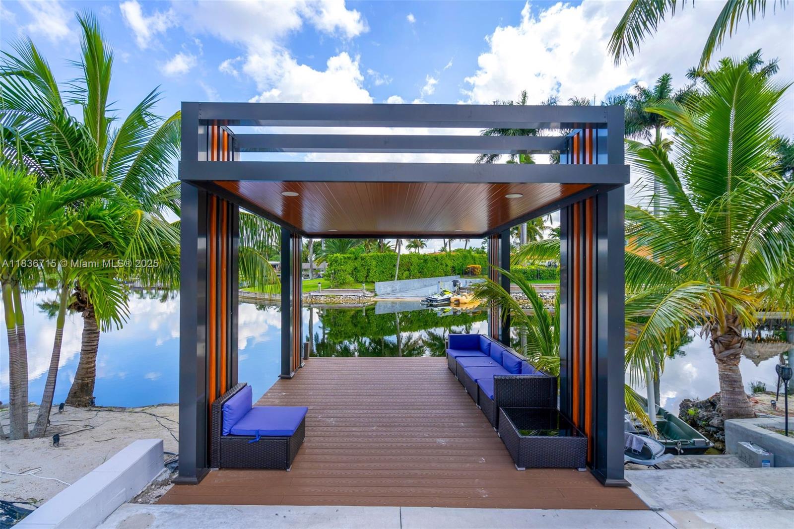 2ND ADDN TO PALM SPRINGS - Residential