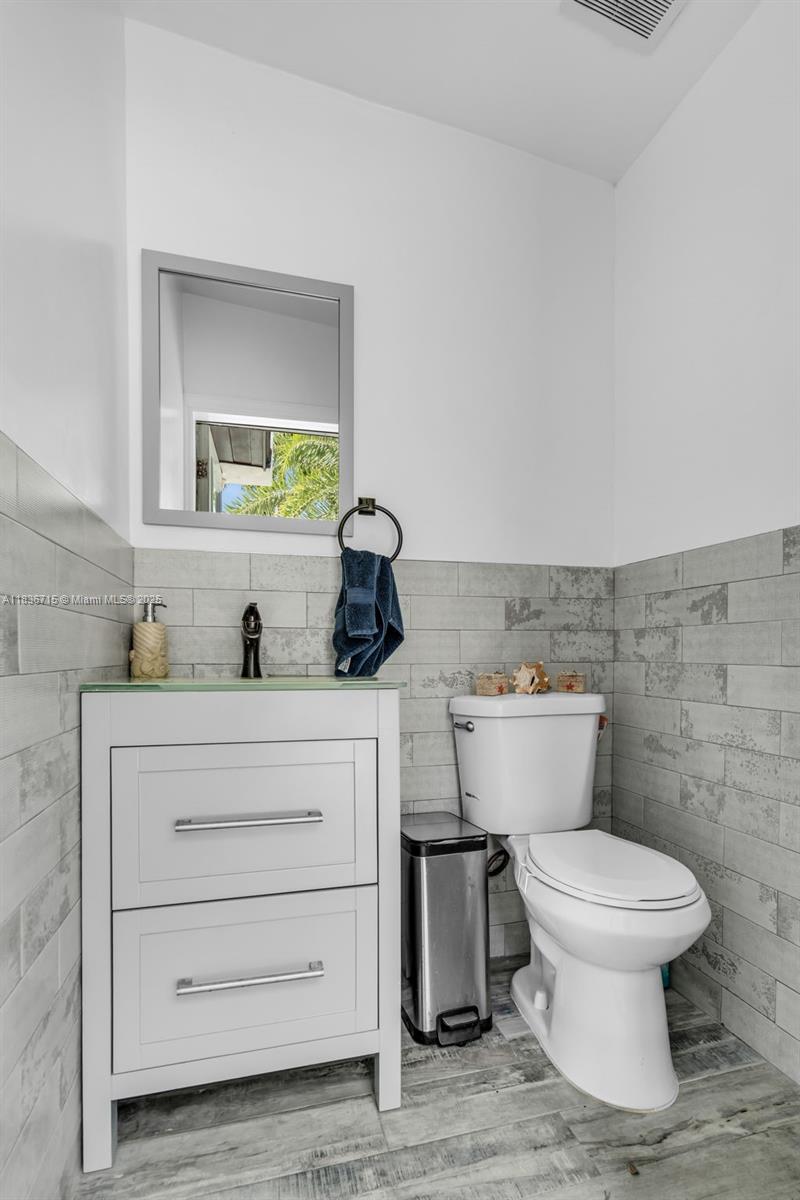 2ND ADDN TO PALM SPRINGS - Residential