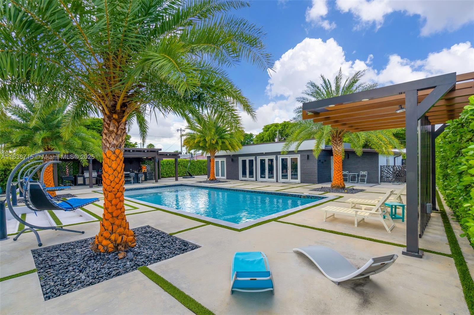 2ND ADDN TO PALM SPRINGS - Residential