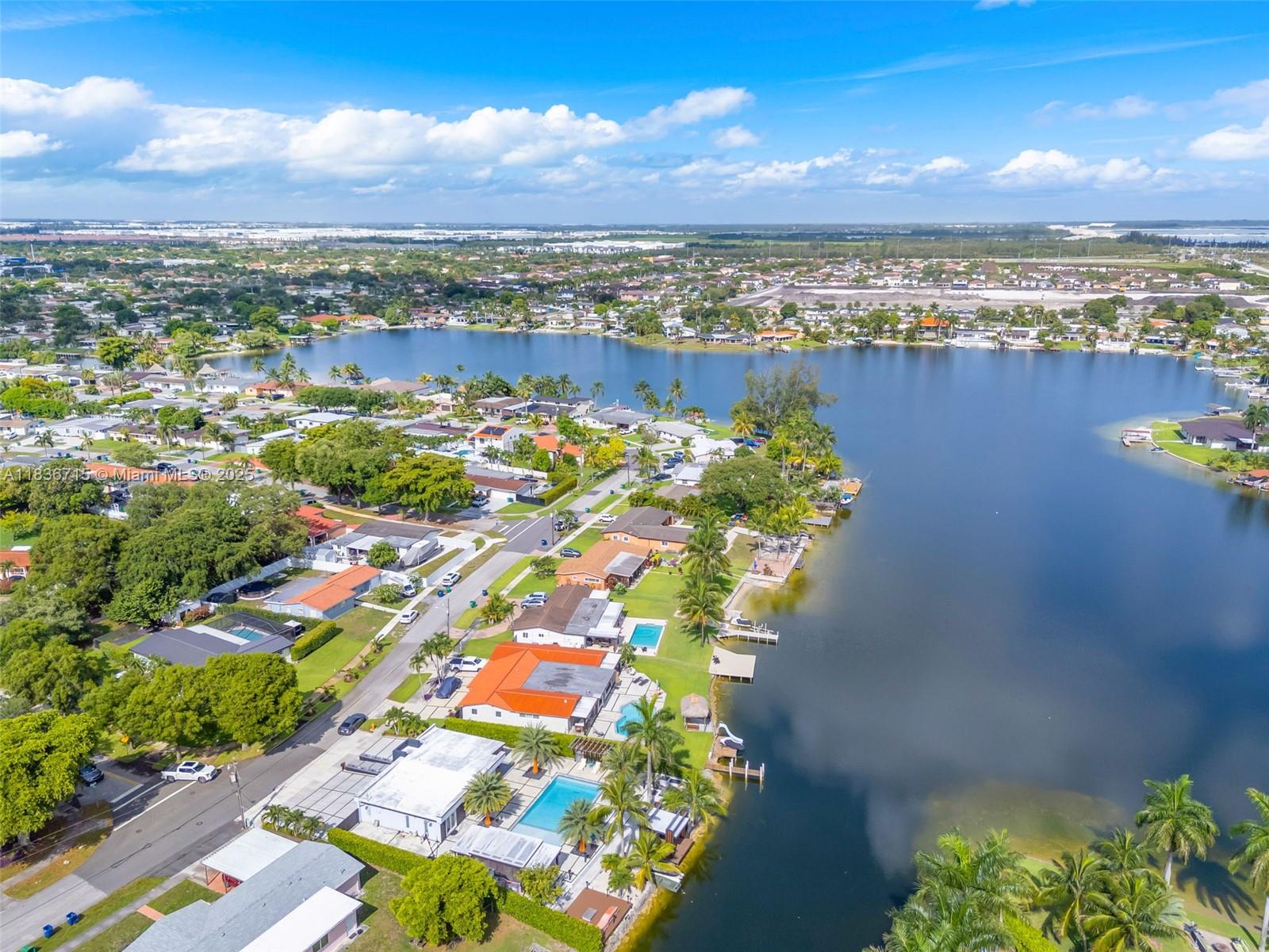 2ND ADDN TO PALM SPRINGS - Residential