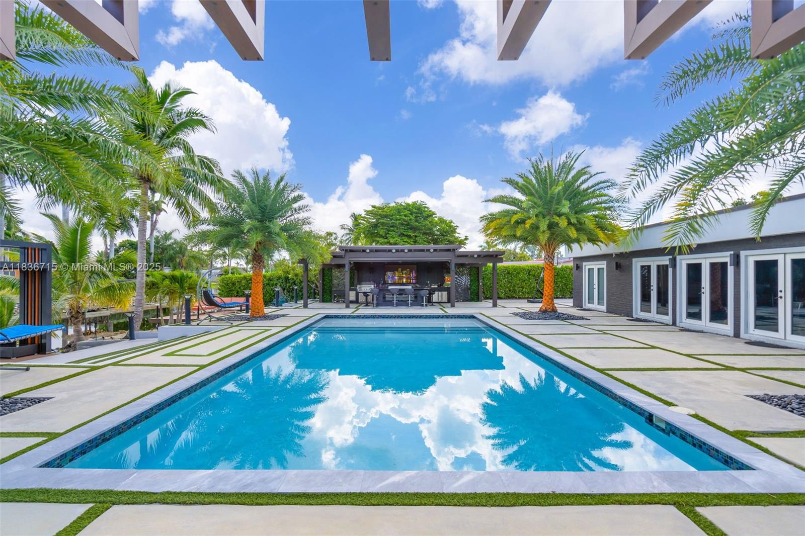 2ND ADDN TO PALM SPRINGS - Residential