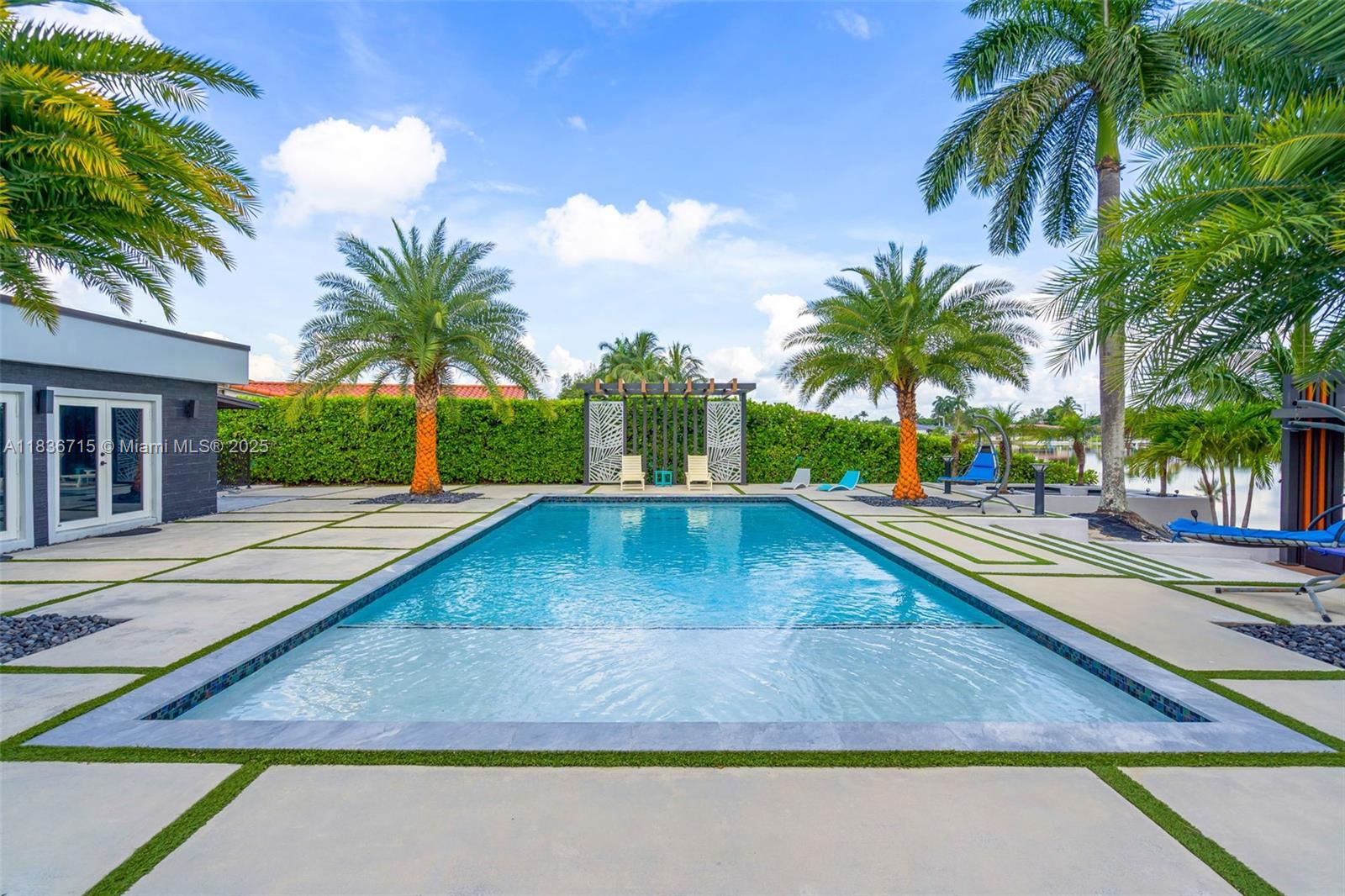 2ND ADDN TO PALM SPRINGS - Residential