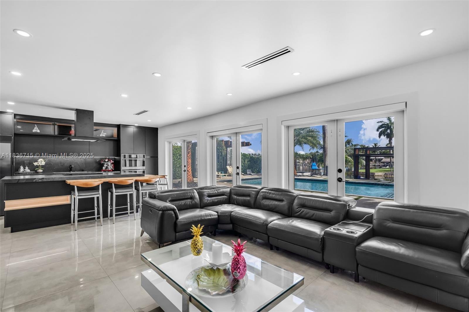 2ND ADDN TO PALM SPRINGS - Residential