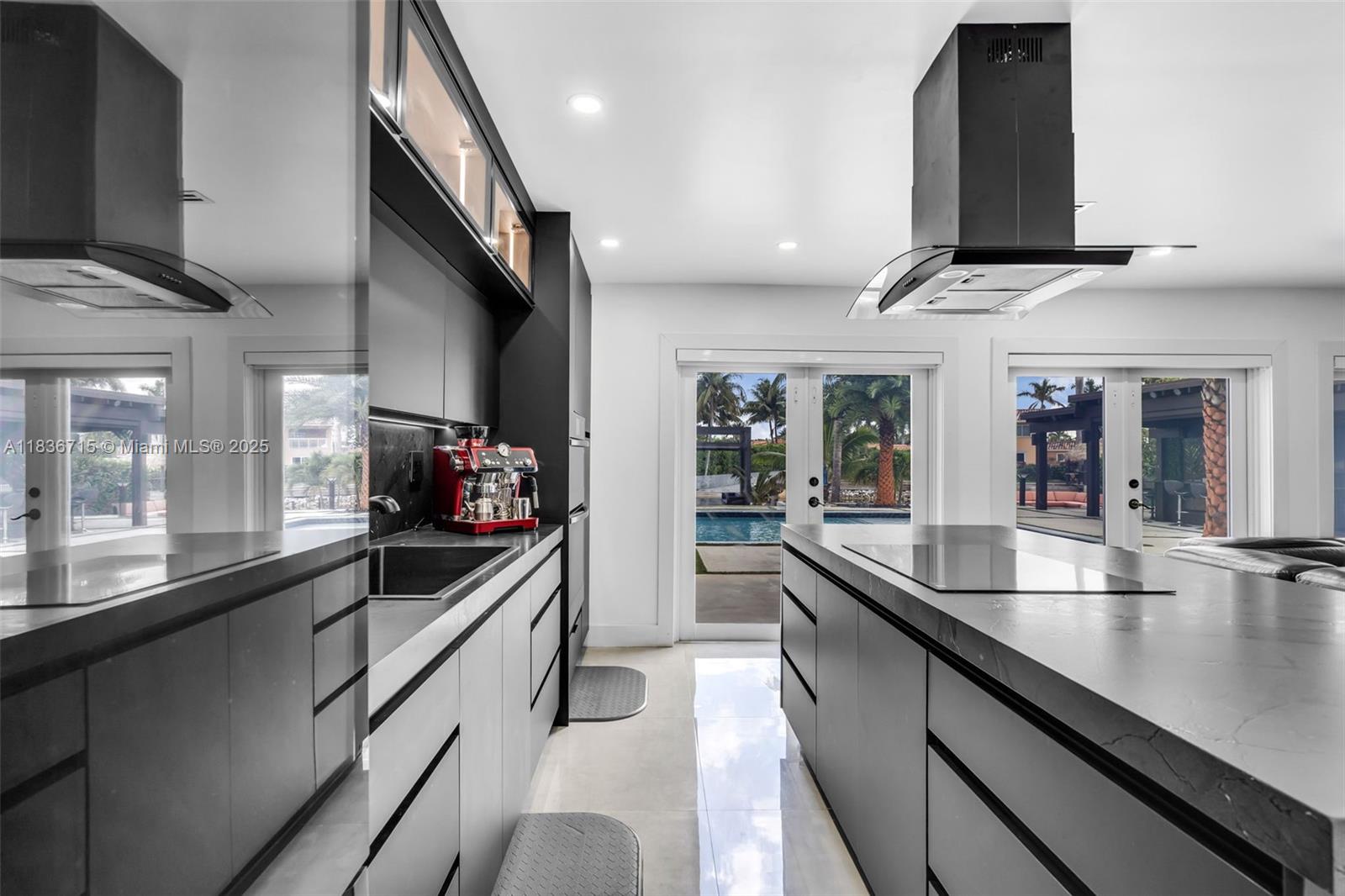 2ND ADDN TO PALM SPRINGS - Residential