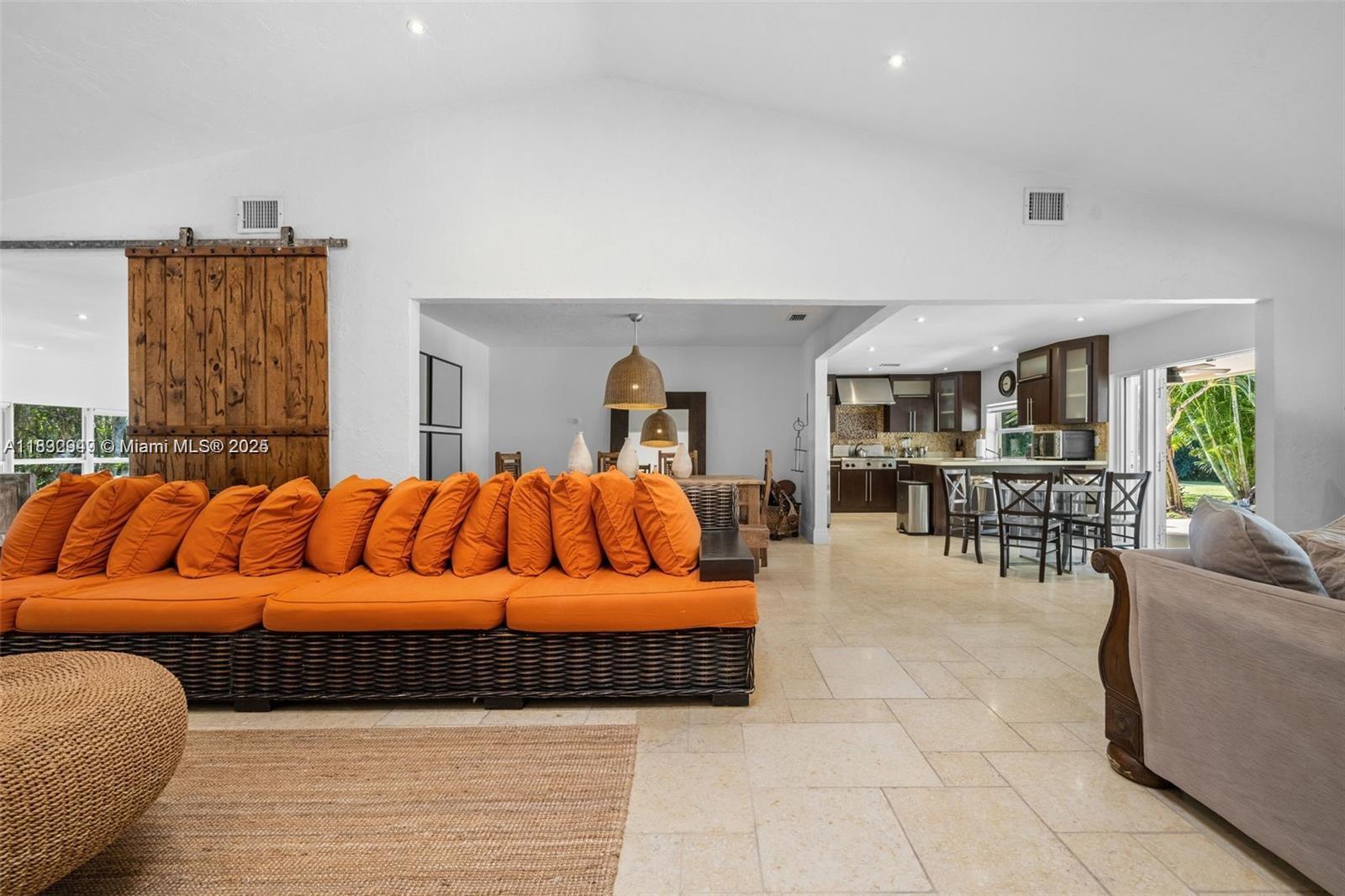 jomnel terace - Residential