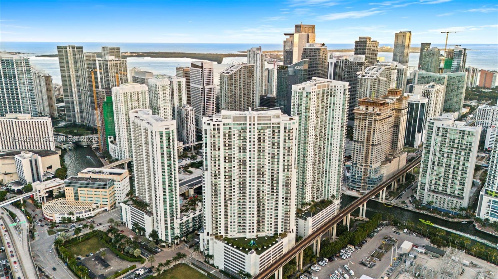 IVY CONDO - Residential Lease